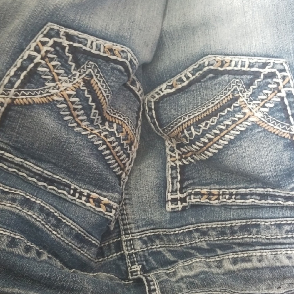 Jeans - Picture 2 of 2